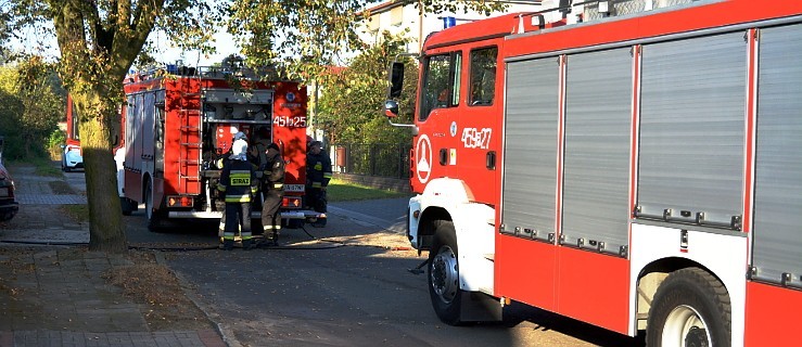 Pożar domu w Jarocinie. Straż pożarna w akcji [AKTUALIZACJA] - Zdjęcie główne