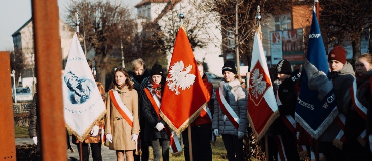 75 lat temu wyzwolono Jarocin. Uroczystości na Skwerze Pamięci  - Zdjęcie główne