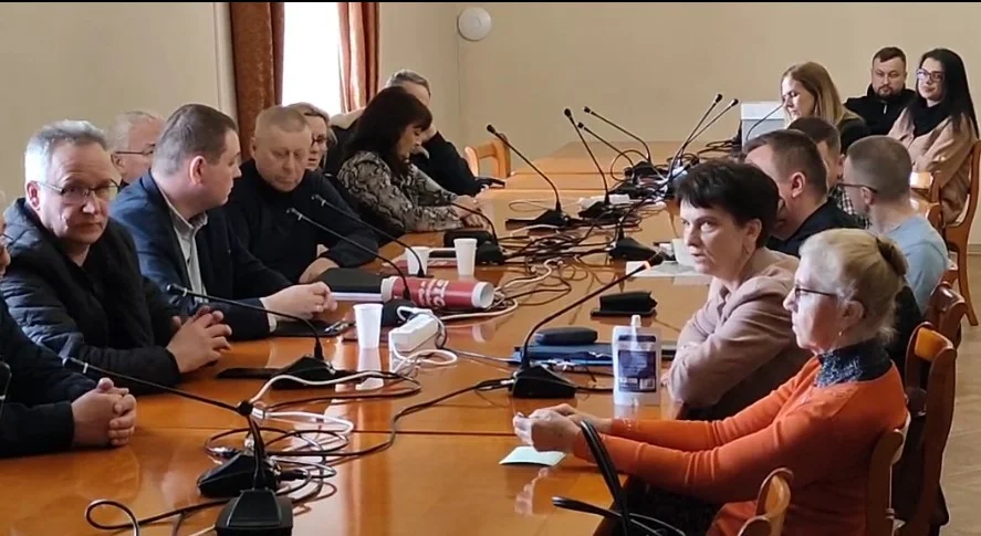 Dyskutowali w ratuszu nad nowym studium uwarunkowań dla gminy Jarocin [WIDEO] - Zdjęcie główne