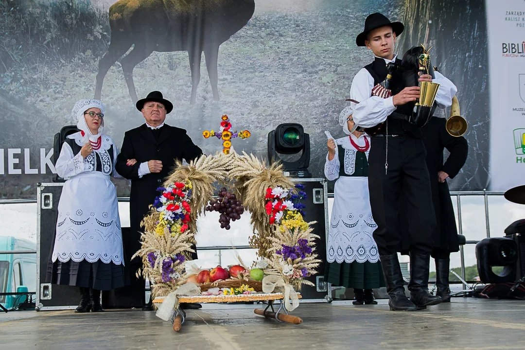 Dożynki gminne z koncertem znanej piosenkarki na finał. Ostatnie w Jarocinie [ZDJĘCIA] - Zdjęcie główne