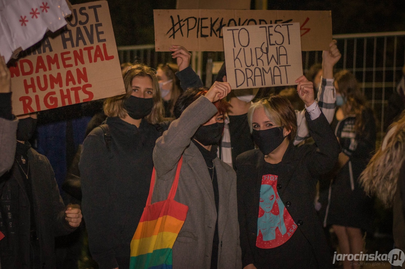 Jarocin. Protest kobiet. To jest wojna  - Zdjęcie główne