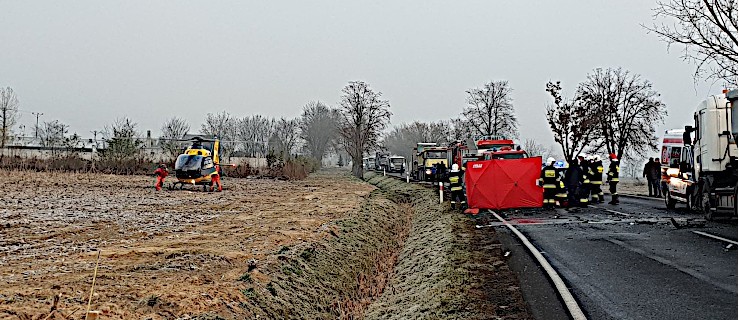 Wypadek.Trwa reanimacja osoby poszkodowanej      - Zdjęcie główne