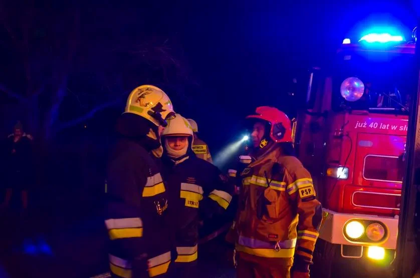 Pożar w budynku wielorodzinnym w Jarocinie - Zdjęcie główne