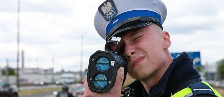 Rozpędził się audi. Na drodze stanęli mu policjanci - Zdjęcie główne