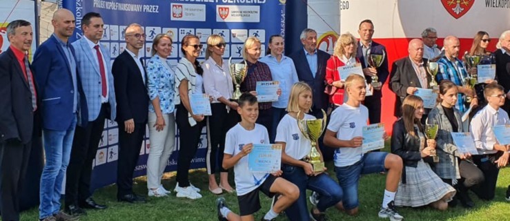 Sportowcy zjechali do Żerkowa na inaugurację roku szkolnego [ZDJĘCIA] - Zdjęcie główne