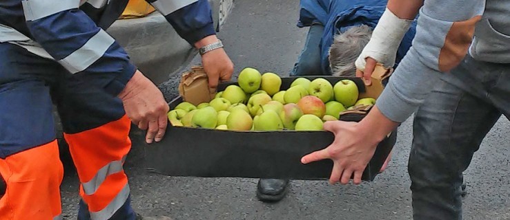 Wagon jabłek by im się przydał - Zdjęcie główne