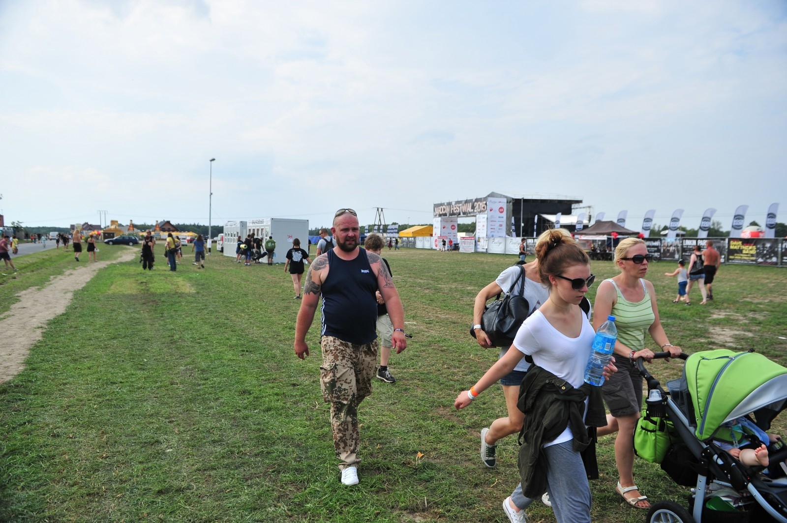 Jarocin Festiwal 2015. Dzień Pierwszy. Maratońska  - Zdjęcie główne