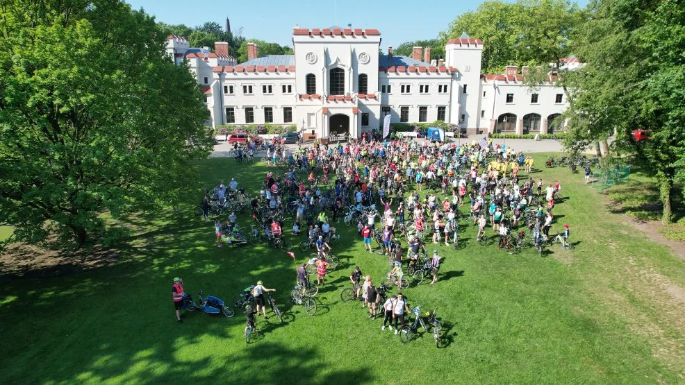 Rajd RoweLOVE Jarocin na koniec wakacji. Dwa dni, 230 km z noclegiem w "Pajęczynie"