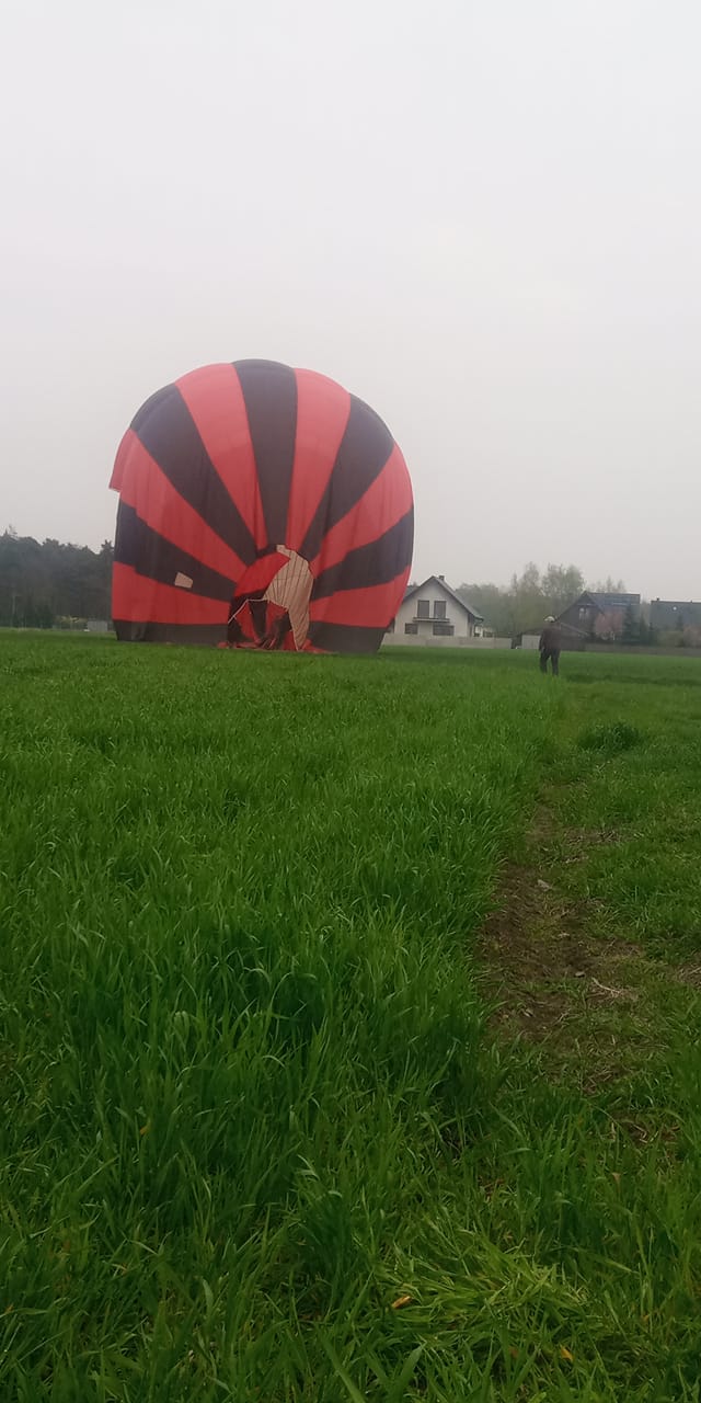 Balon nad Jarocinem wzbudził duże zainteresowanie. Wiemy kto nim leciał