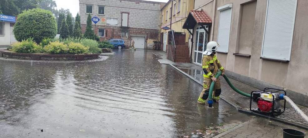 Strażacy usuwają skutki nawałnicy