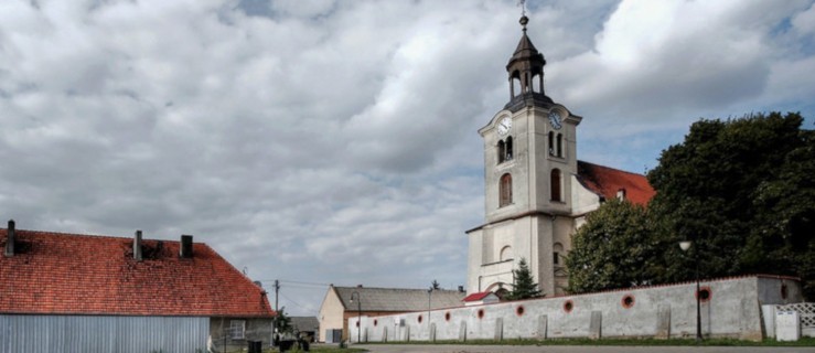 Bierzmowanie w Mieszkowie odbędzie się w czerwonej strefie? Proboszcz minimalizuje zagrożenie - Zdjęcie główne