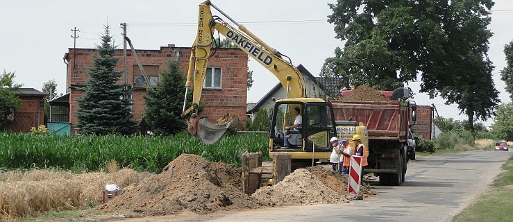 Gmina pobudowała kanalizację, mieszkańcy czekają na podłączenie  - Zdjęcie główne