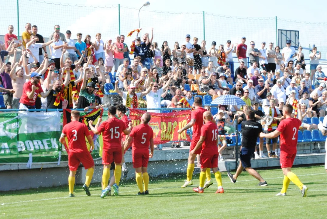 Potknięcie GKS-u Jaraczewo, trudny początek sezonu LZS-u Cielcza - Zdjęcie główne