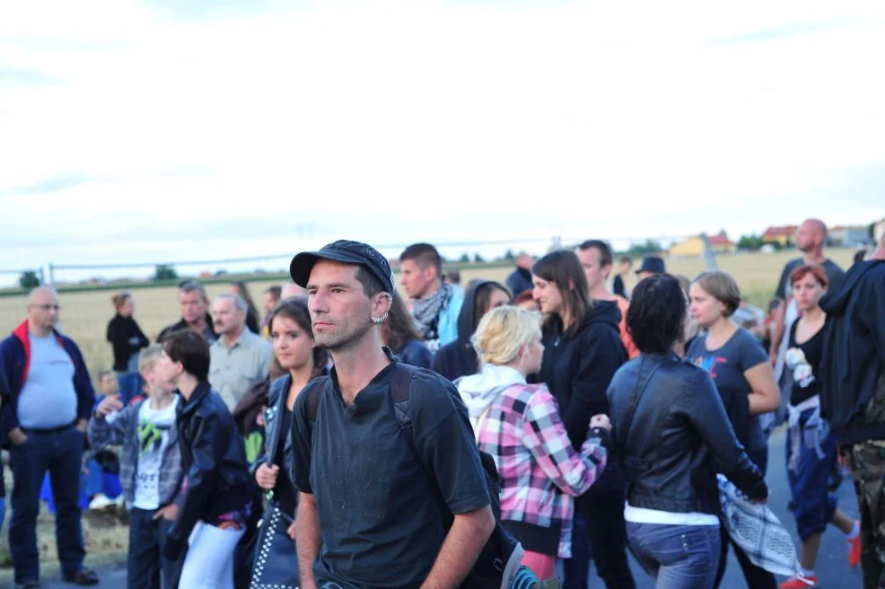 Rów na ulicy Maratońskiej (Jarocin Festiwal 2012)