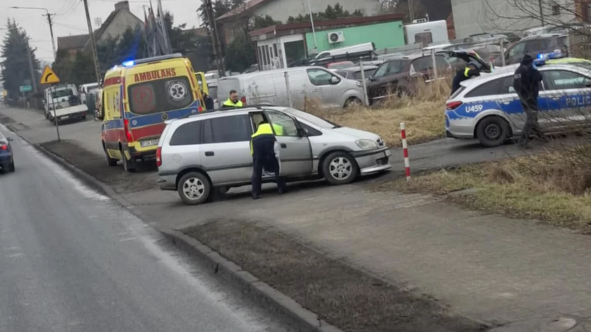 Pijany kierowca spowodował kolizję na DK 11 - Zdjęcie główne