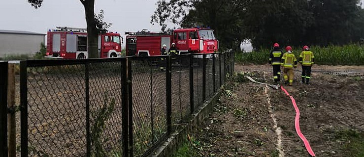  Koparka uszkodziła gazociąg. Strażacy rozstawili kurtyny wodne   - Zdjęcie główne