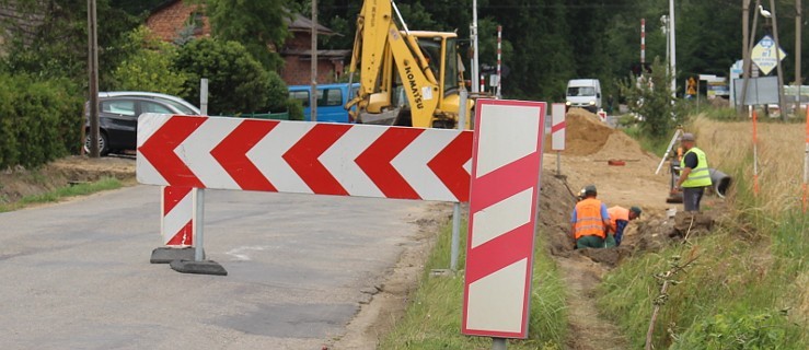 Dostali pieniądze i przebudują całą drogę - Zdjęcie główne