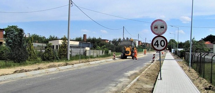 Miliony na drogę w gminie Żerków - Zdjęcie główne
