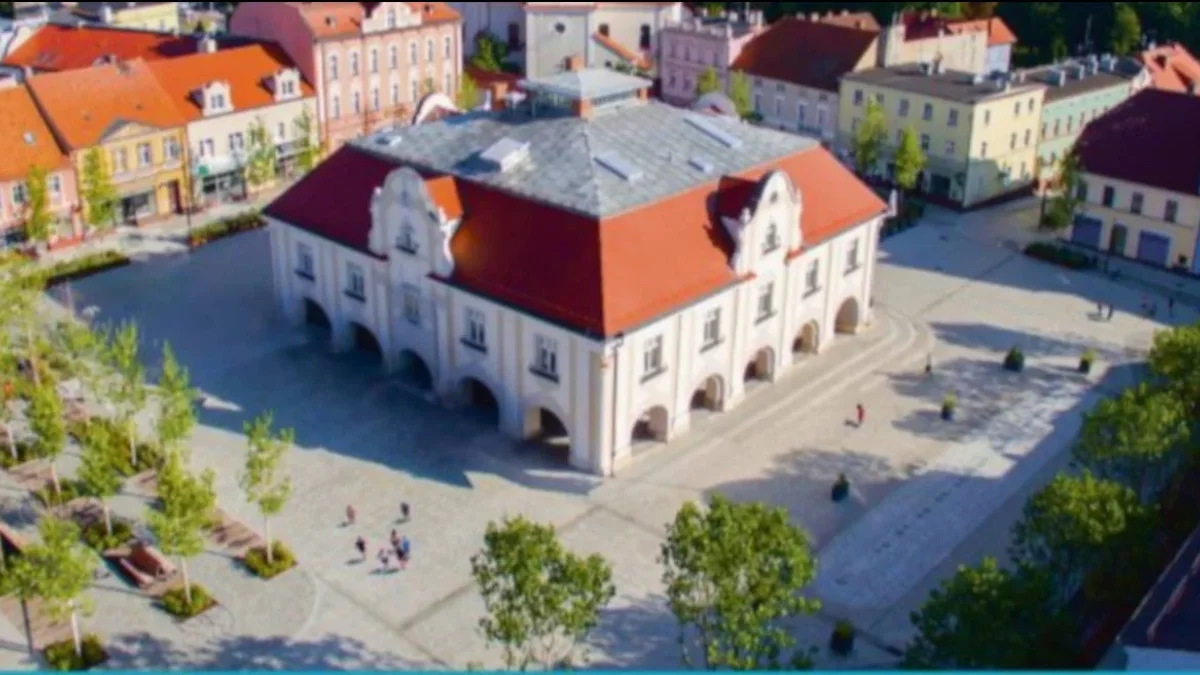 Wielkie święto na rynku - jarociński samorząd obchodzi 35. urodziny. Każdy może przyjść