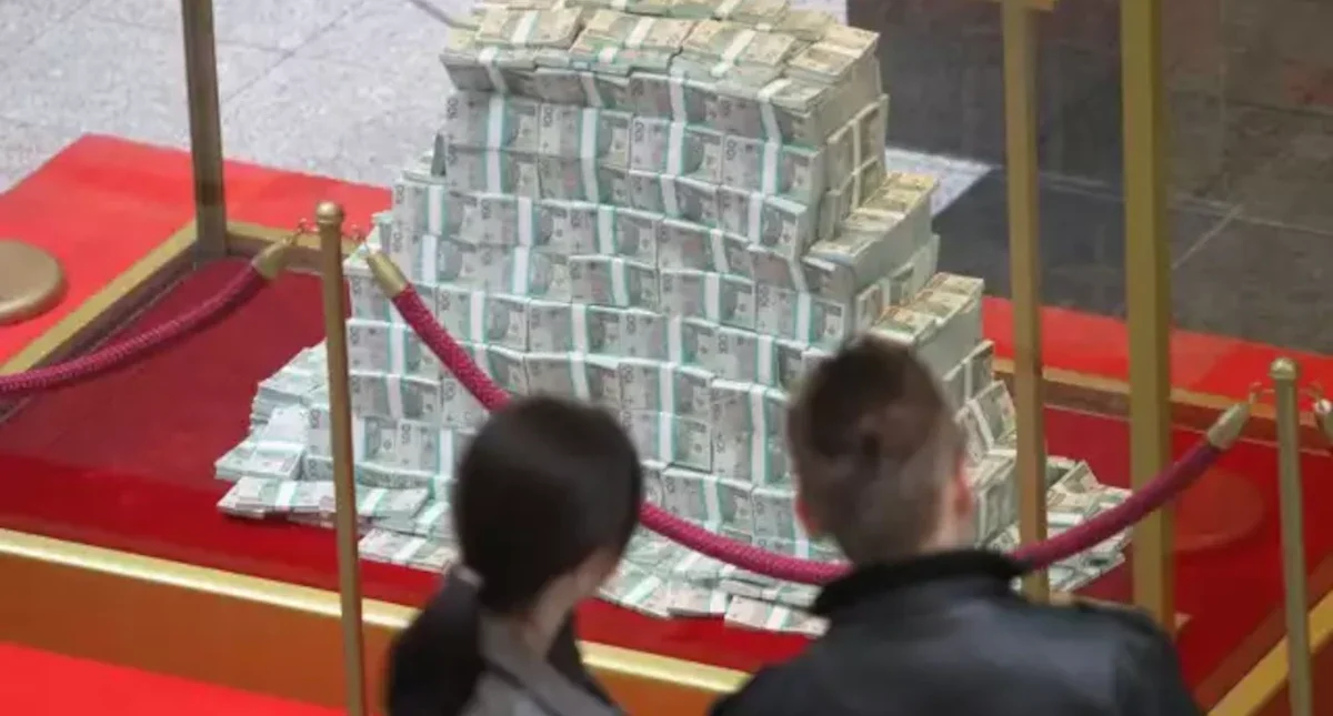 W Eurojackpot padła duża wygrana - prawie 600 tysięcy złotych. Kupon został kupiony w Jaraczewie - Zdjęcie główne