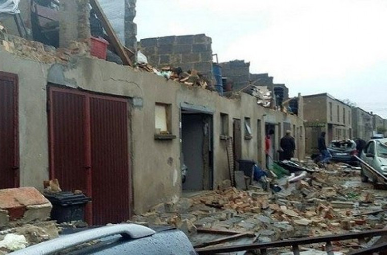 Orkan Ksawery wyrządził straty? ZUS może pomóc. ZOBACZ JAK SIĘ STARAĆ  - Zdjęcie główne