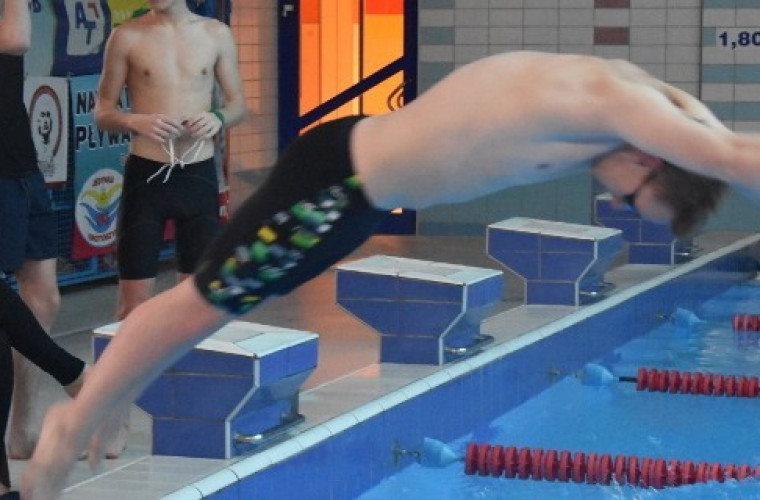 Krotoszyn. Maraton pływacki na Wodniku [ZDJĘCIA] - Zdjęcie główne