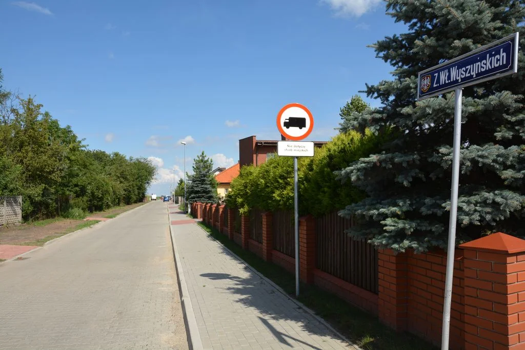 Koźmin Wlkp. Wstrzymali zmianę organizacji ruchu na dwóch ulicach. Jest protest mieszkańców - Zdjęcie główne