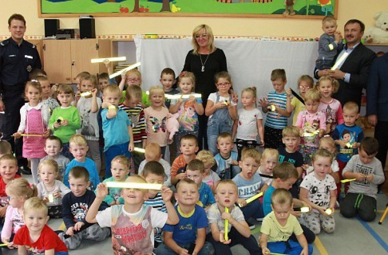 Rozdrażew: Odblaski dla najmłodszych [ZDJĘCIA] - Zdjęcie główne