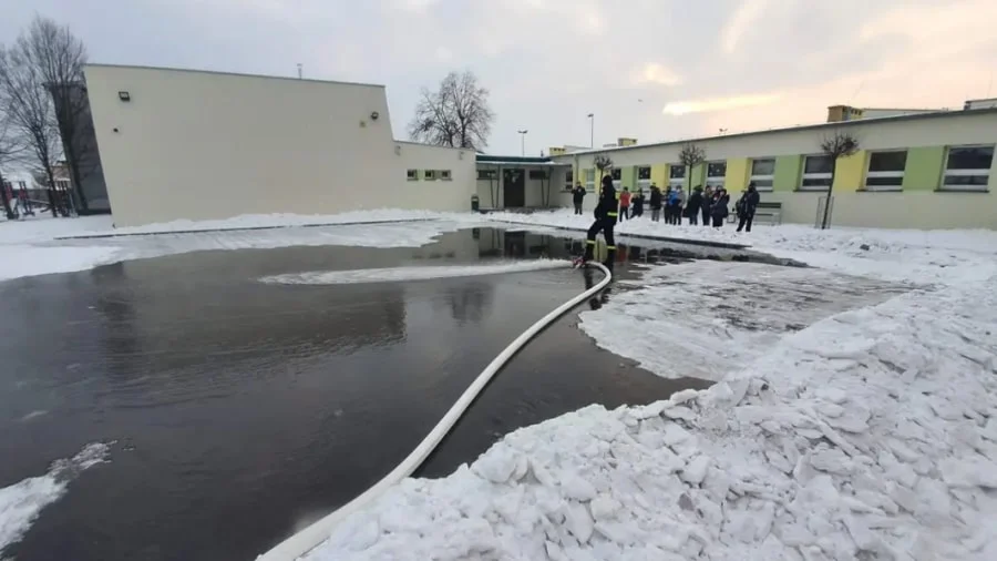 Krotoszyńscy strażacy pomogą stworzyć lodowiska i ślizgawki - Zdjęcie główne