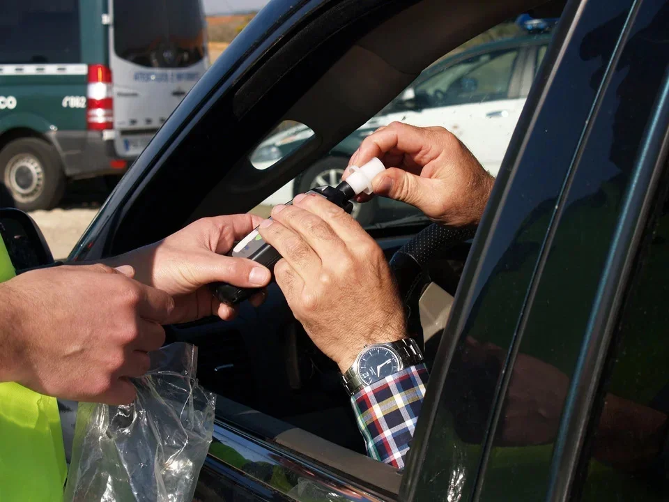 Krotoszyn. Zderzenie osobówki z ciężarówką na parkingu Mahle - Zdjęcie główne