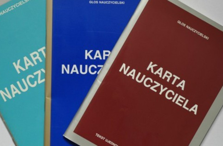 Karta Nauczyciela. Potrzebna ochrona czy relikt komuny? [ANKIETA] - Zdjęcie główne