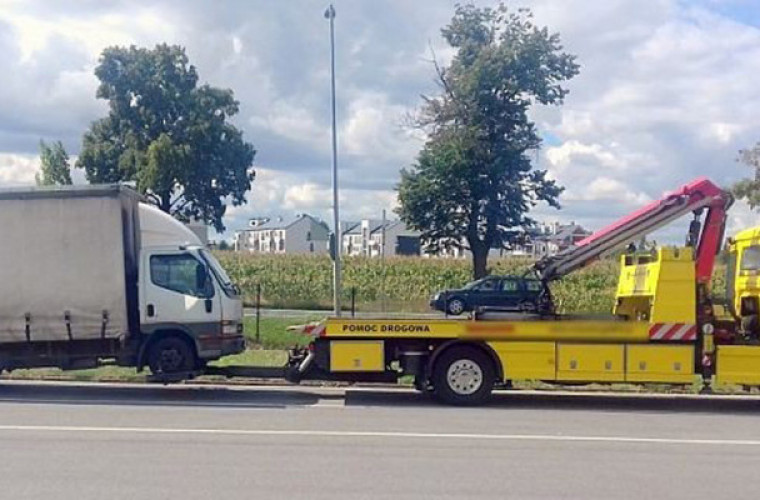 Bardzo ciężki bus  zatrzymany przez inspektorów - Zdjęcie główne