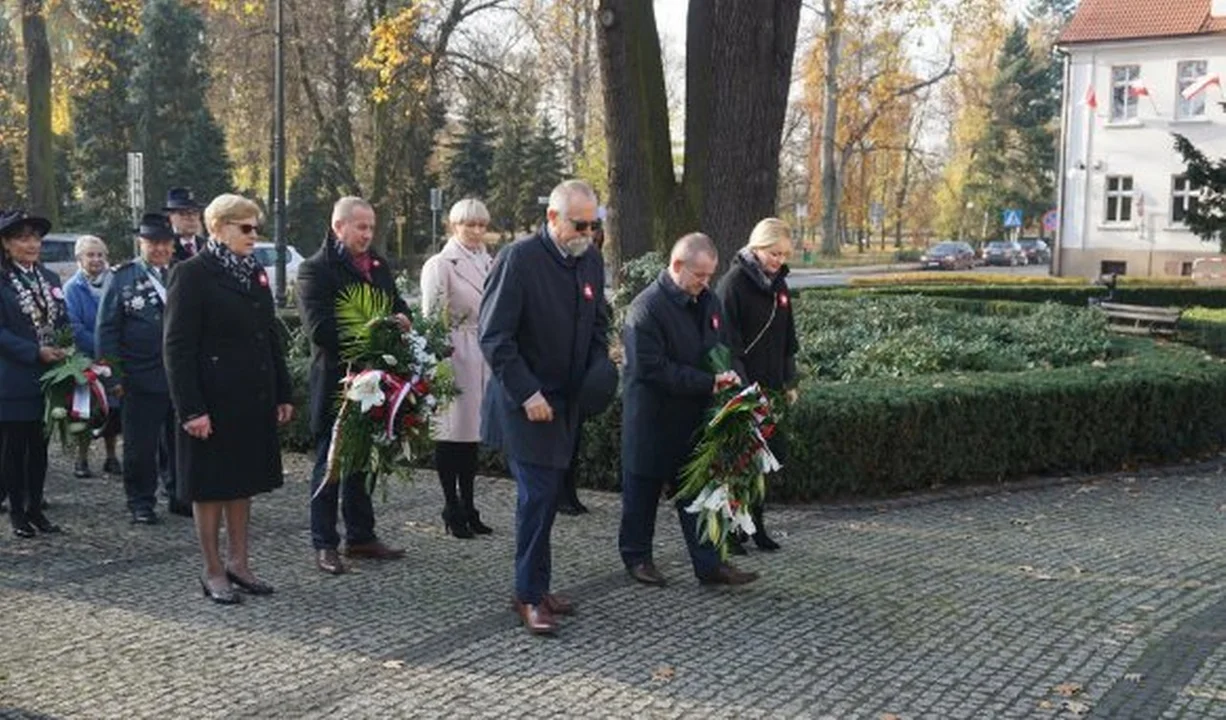 Święto Niepodległości w Krotoszynie. Odsłonili tablicę [ZDJĘCIA] - Zdjęcie główne