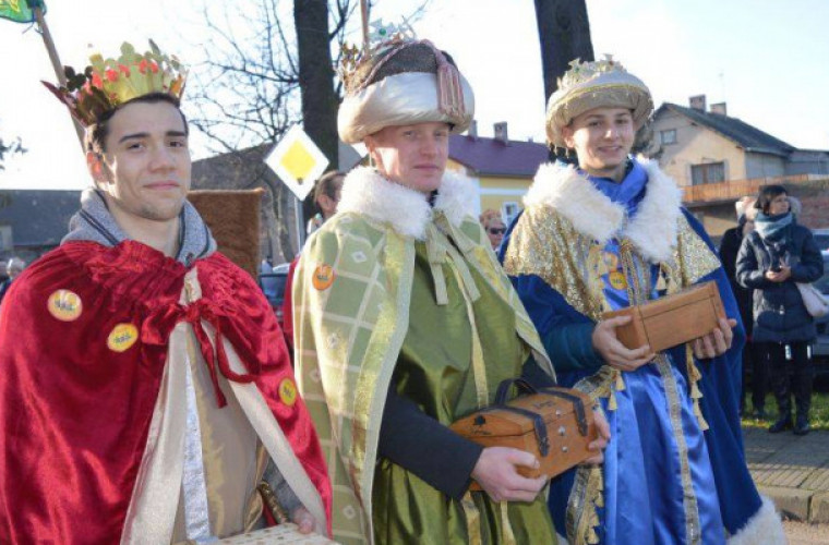Radosny orszak Trzech Króli w Krotoszynie - Zdjęcie główne