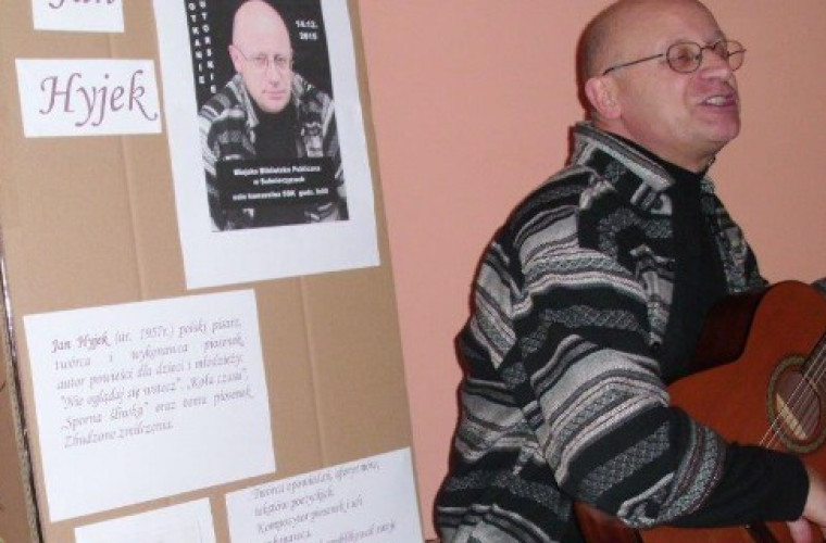 Sulmierzyce. Spotkanie z poetą-pilotem  - Zdjęcie główne