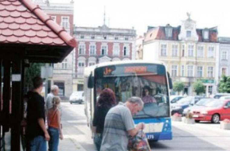 „Sprawdzają potok pasażerski” - Zdjęcie główne