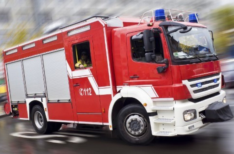Strażacy walczą z pożarem w Trzemesznie - Zdjęcie główne