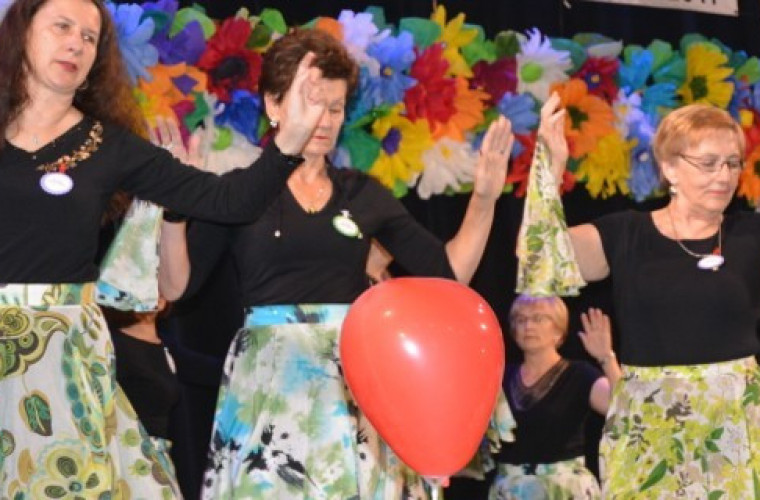 Krotoszyn. Tańczą i śpiewają jak miłość im zagra [FOTO] - Zdjęcie główne