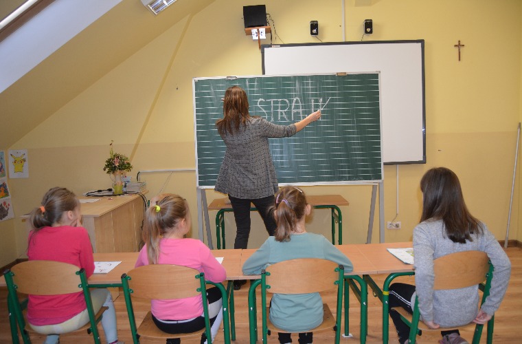 Strajk nauczycieli. Które placówki w powiecie do niego przystąpiły? - Zdjęcie główne