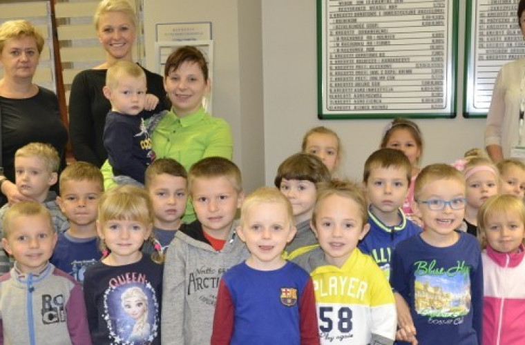 Krotoszyn. Opanowały bank i gabinet prezesa  - Zdjęcie główne