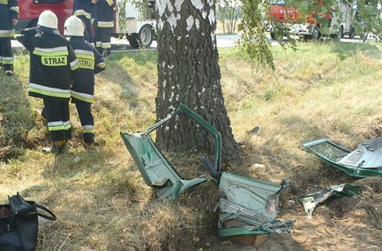 Wypadek w Wałkowie. Śmigłowiec zabrał rannego do szpitala - Zdjęcie główne