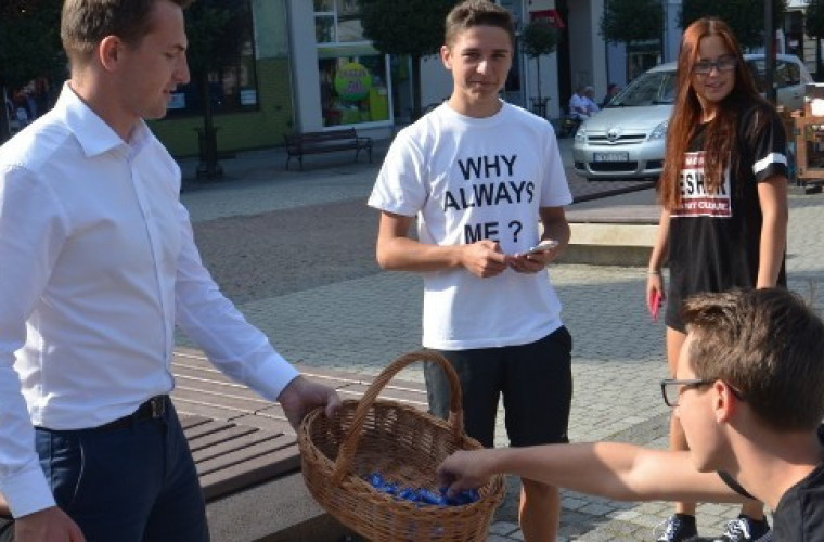 Krotoszyn. Słoneczny patrol posła Szłapki - Zdjęcie główne