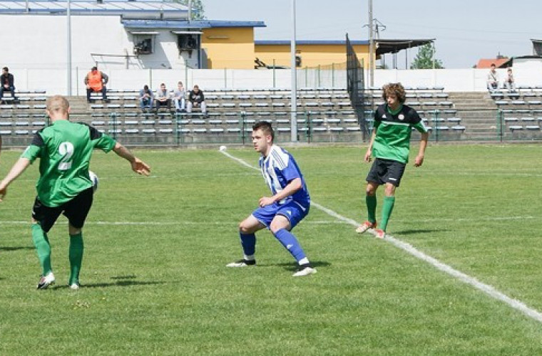 Piast został rozgromiony na własnym terenie przez kępińską Polonię - Zdjęcie główne