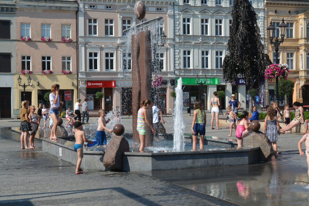 Upały! Temperatury przekraczają 30°C [ZDJĘCIA] - Zdjęcie główne