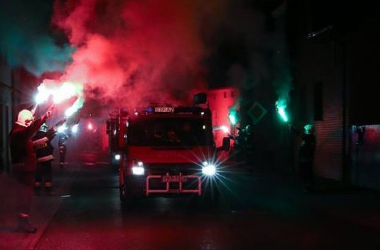 Do Kobylina dojechało obiecane przed wyborami auto [ZDJĘCIA] - Zdjęcie główne