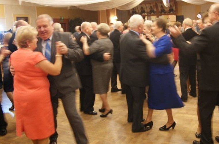 Krotoszyn. Andrzejki seniorów w Krotoszu [ZDJĘCIA] - Zdjęcie główne