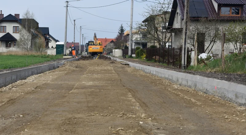 Na Słonecznej w Biadkach położą asfalt - Zdjęcie główne