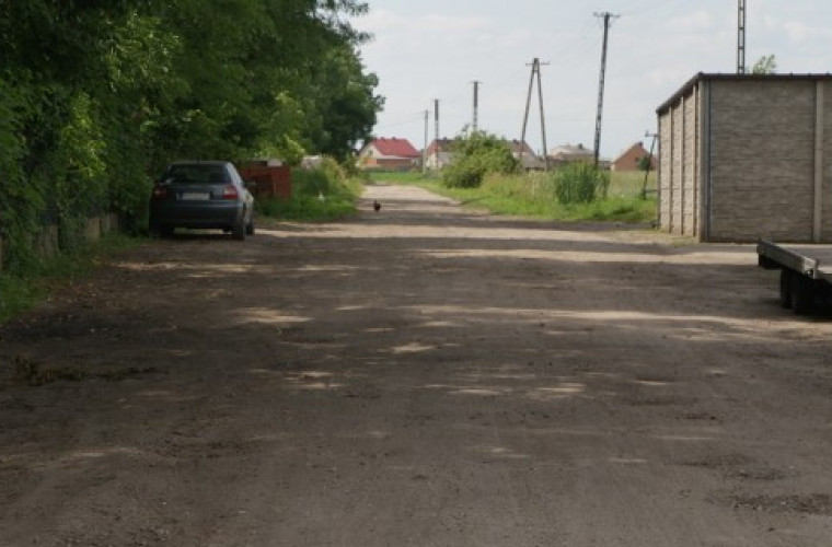 Mokronos. Nie ma chętnych do budowy drogi - Zdjęcie główne