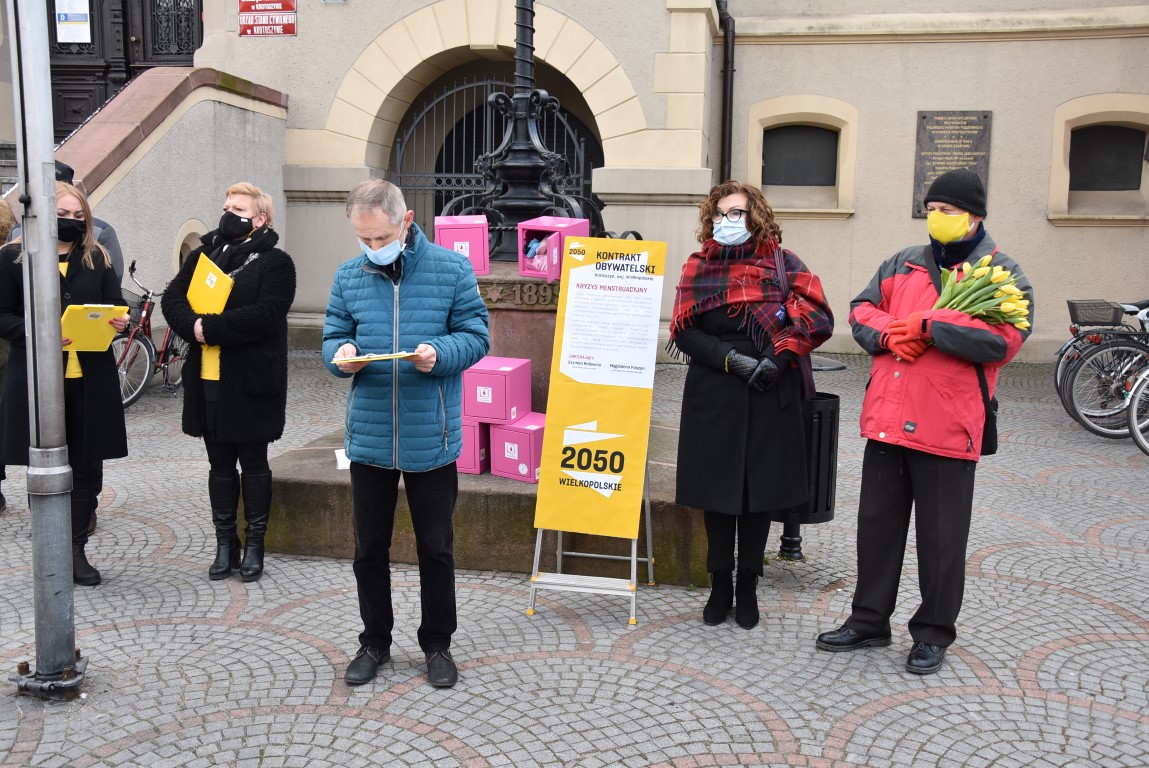 Różowe skrzyneczki w Krotoszynie