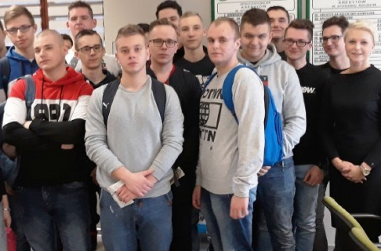 Krotoszyn. Z wizytą w banku  - Zdjęcie główne